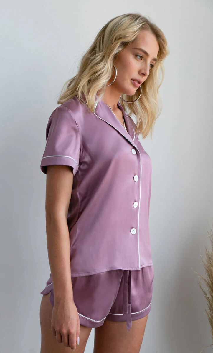 Amore Silk Pajamas Set - Image 21