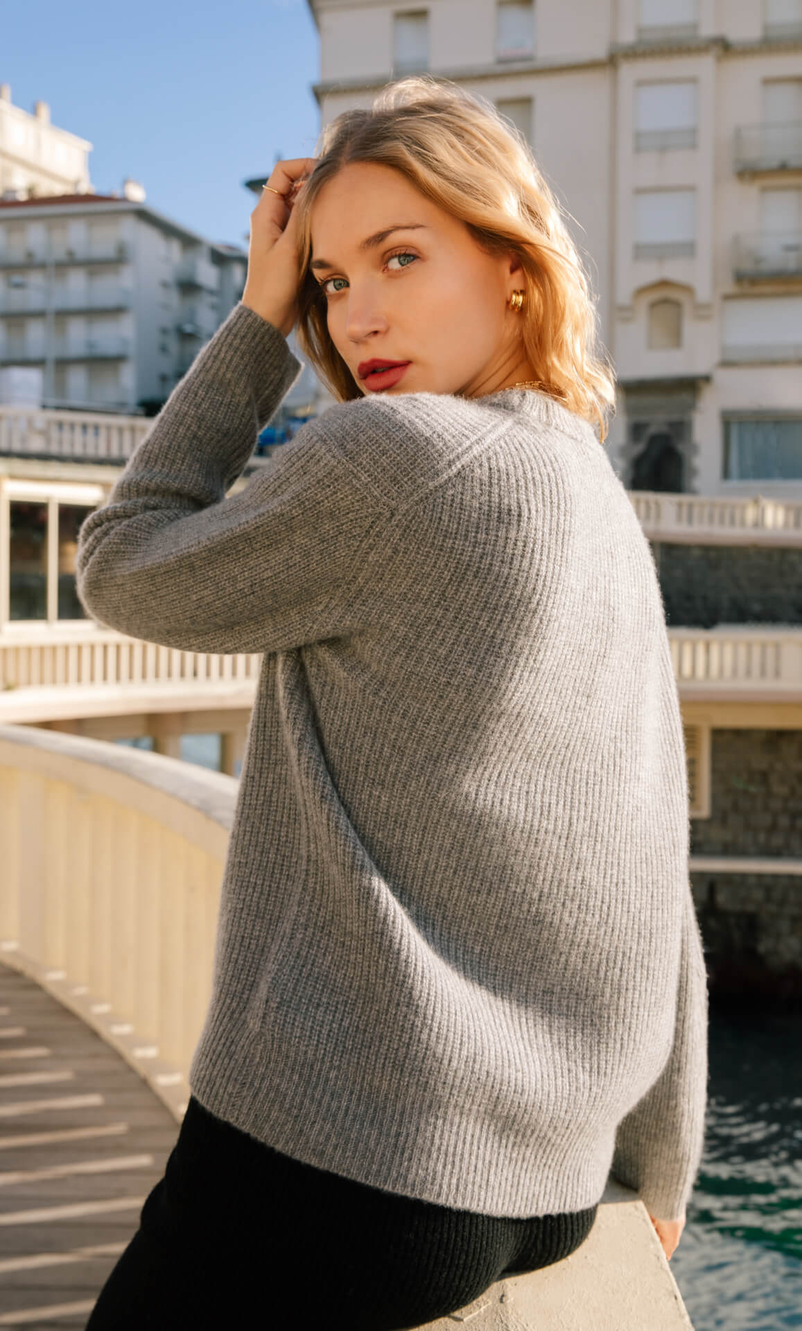 Lombardia Cashmere Fisherman Sweater - Image 31
